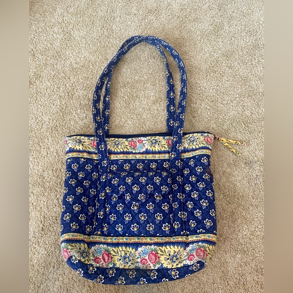 Vera Bradley tote bag